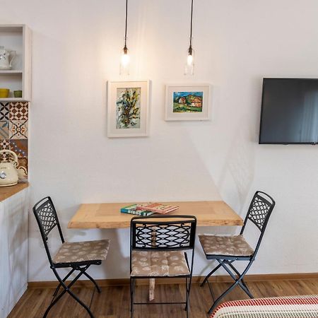 וירפזאר Delightful Studio Sara מראה חיצוני תמונה